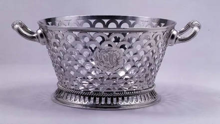 Kleiner Korb von Thomas Folkingham, 1711